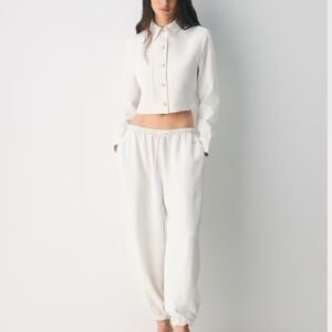 Aritzia Ivory Cropped Button Jacket & Drawstring Joggers Set